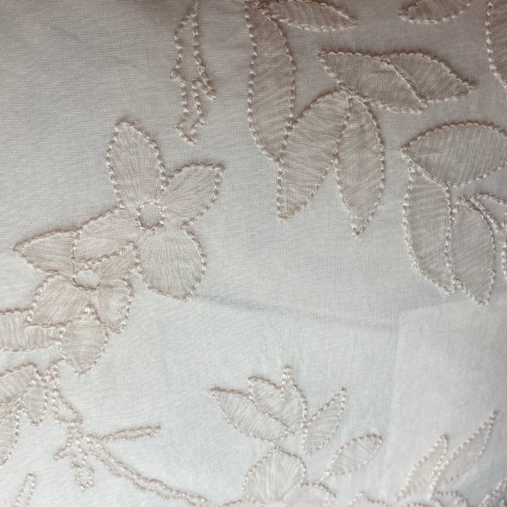 Two Ralph Lauren Jamie Blush Pillows. - Picture 4 of 6